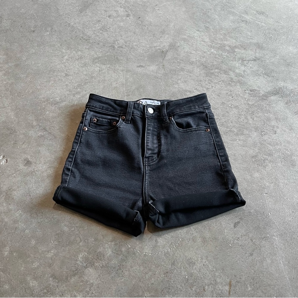 VINTAGE JEAN SHORT